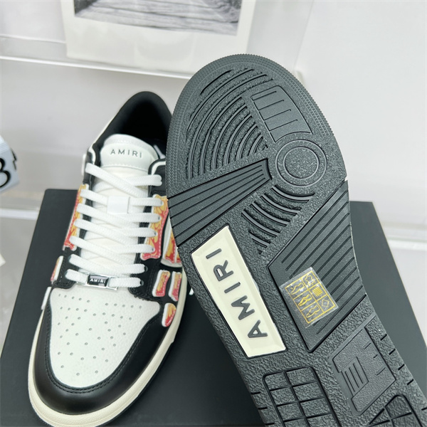 AMIR1 SNEAKERS