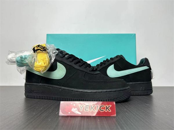 nike air force 1 low T*f*ny & co. 1837 dz1382-001