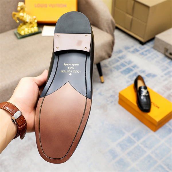 Lv Loafer 013
