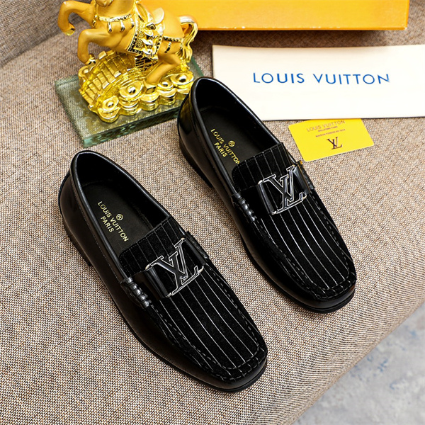 Lv Loafer 019