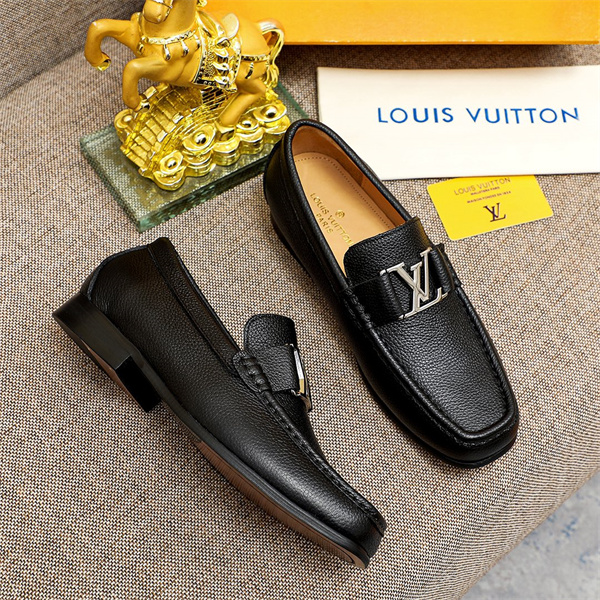 Lv Loafer 027
