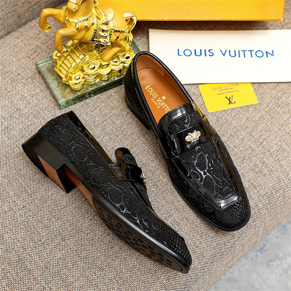 Lv Loafer 037