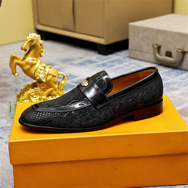 Lv Loafer 037