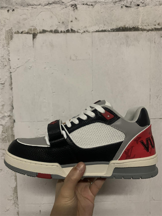 Lv Trainer Sneaker 48