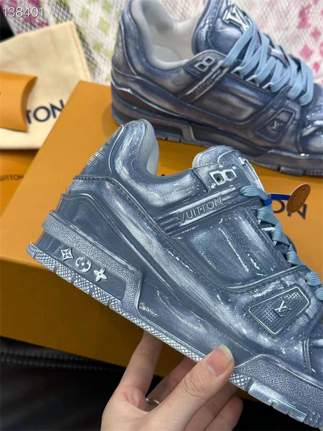 Lv Trainer Sneaker 69