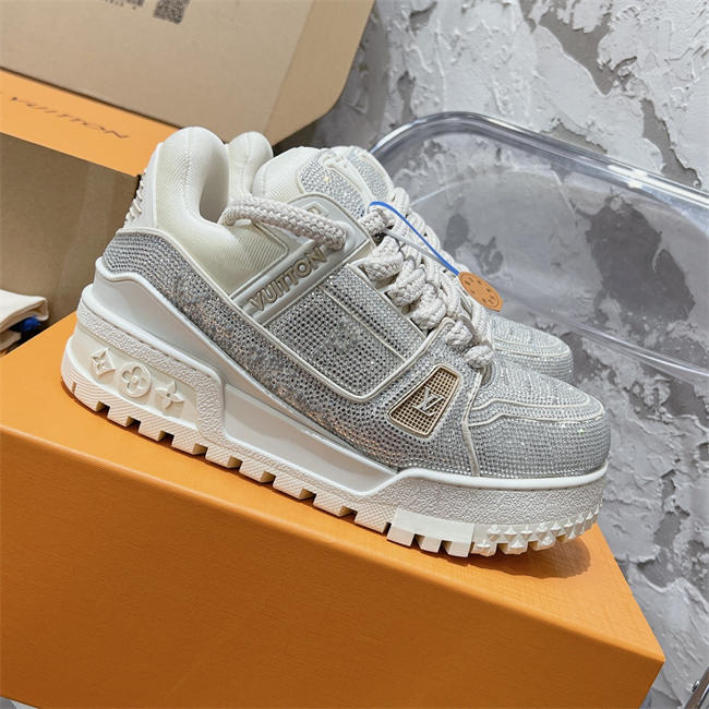 Lv Trainer Sneaker 72