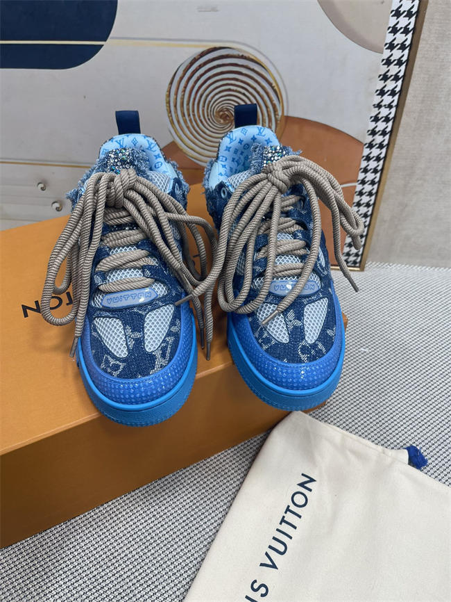 Lv Trainer Sneaker 83