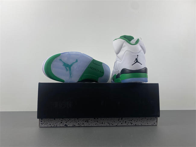 Air Jordan 5 WMNS “Lucky Green”  DD9336-103