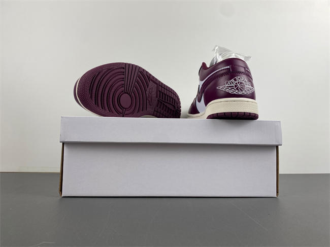Air Jordan 1 Low DC0774-161