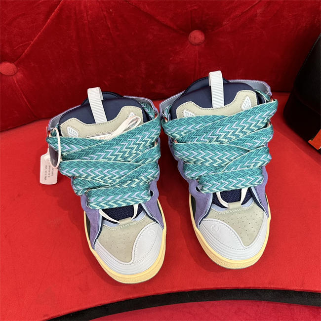 Lanvon Curb Sneaker 35