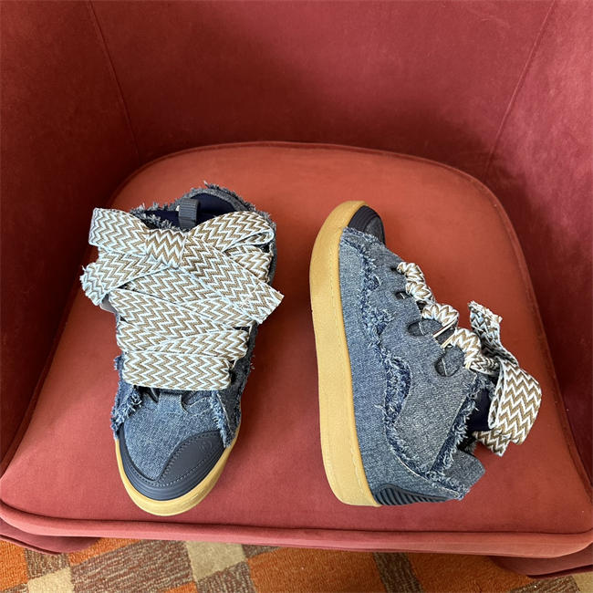 Lanvon Curb Sneaker 60