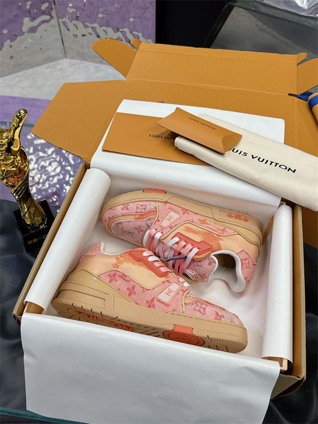 LV Trainer Sneaker
