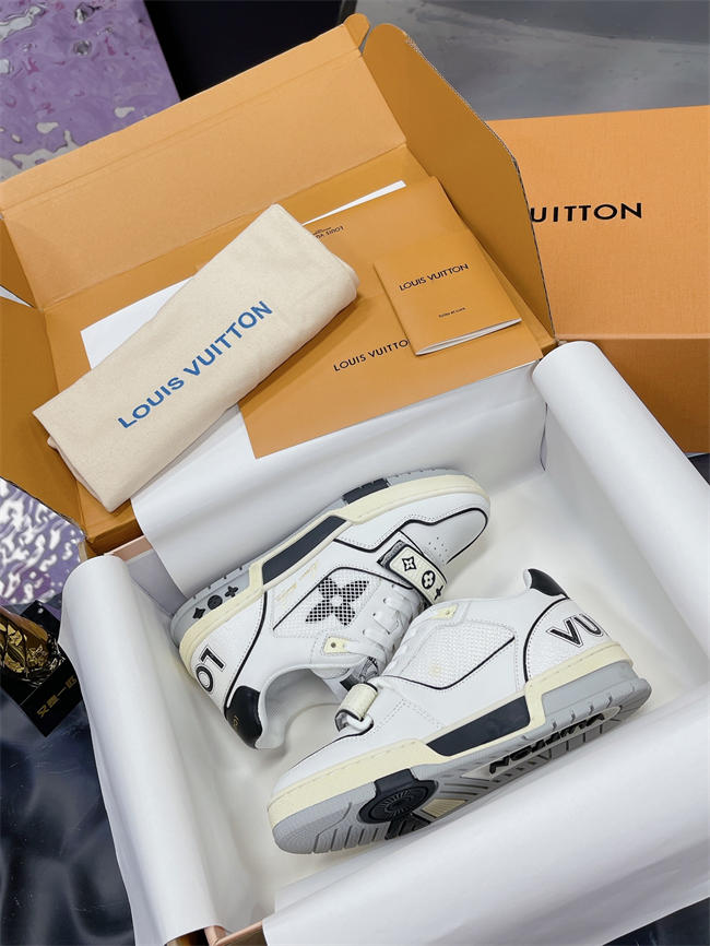 LV Trainer Sneaker