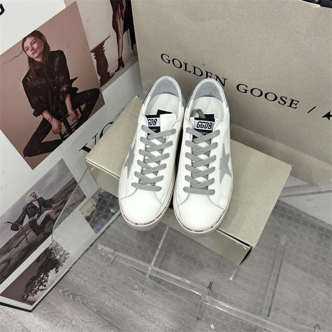 Golden Goose Sneaker