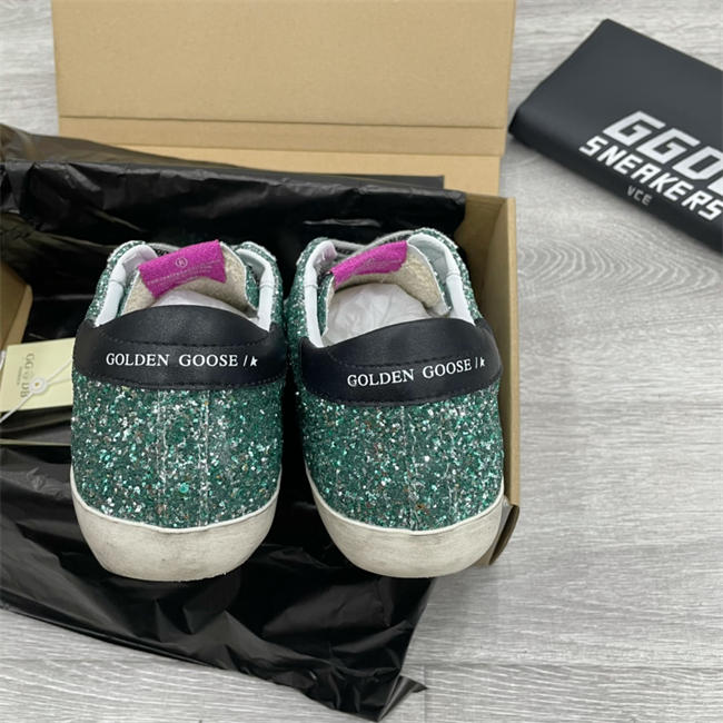 Golden Goose Sneaker