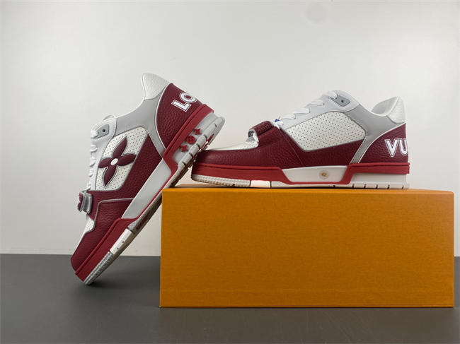 l0*is V*t0n lv trainer 111