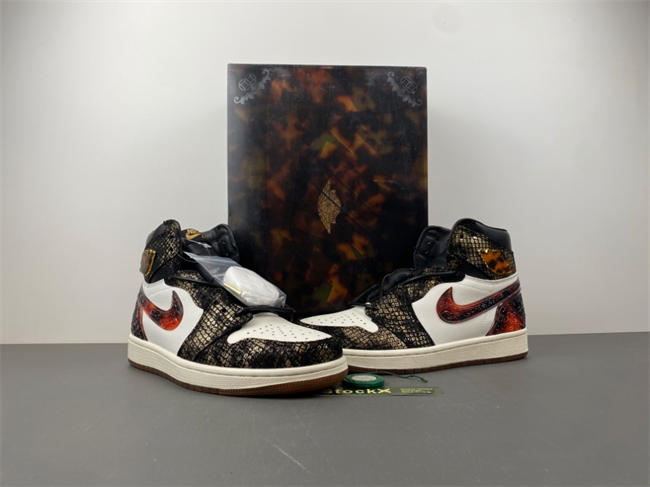 Air Jordan 1 Retro High OG Xuanwu Year of the Snake LB3165 091