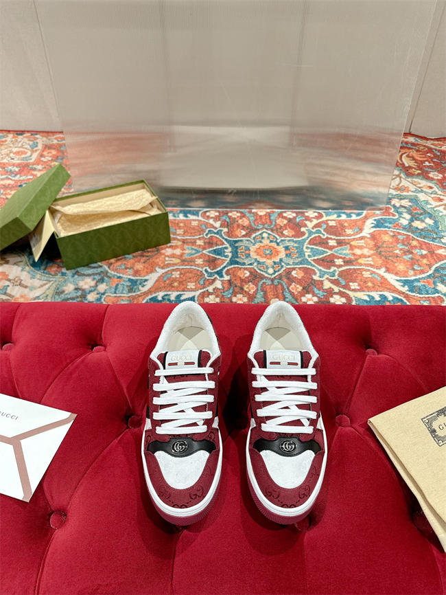 G*u*i screener sneaker