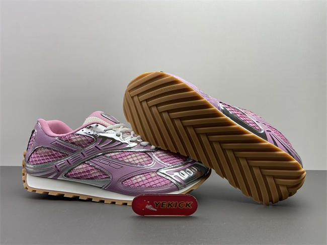 bo*te*ga Ve*ne*ta sneaker