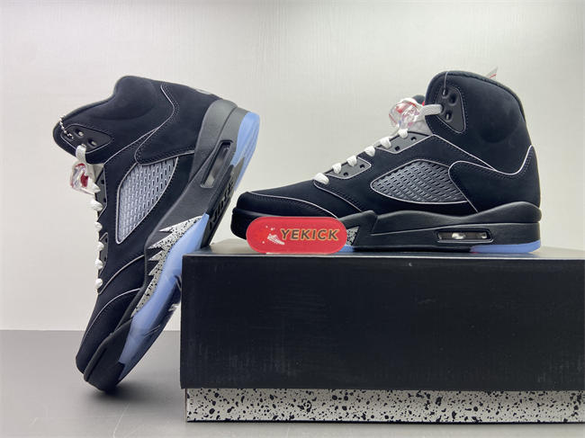 Air Jordan 5 “Black Metallic Reimagined” HF3975-001