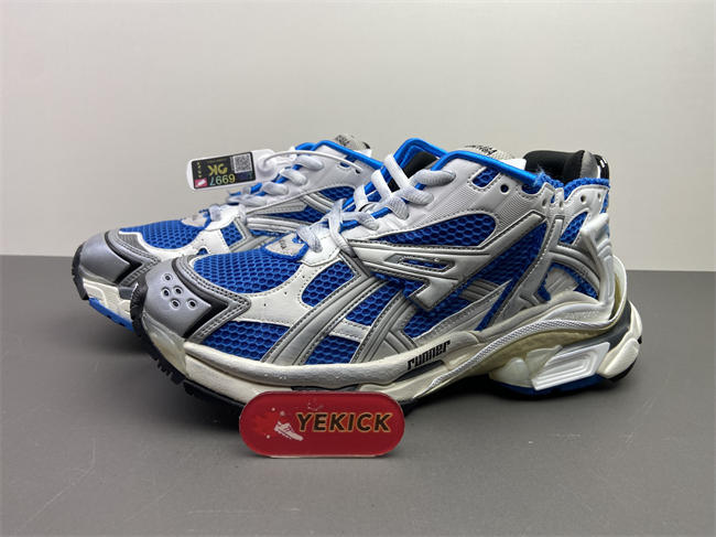 Ba*len*cia*ga -runner