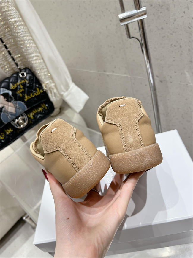 ma*s*n martin Ma*i*la sneaker