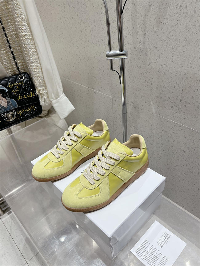 ma*s*n martin Ma*i*la sneaker